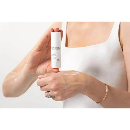 Future Advanced Line Filler - close up of model holding cream